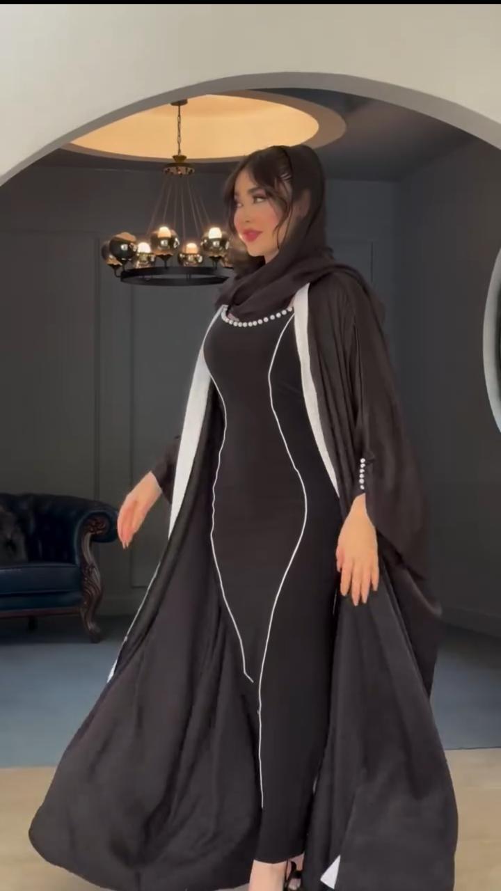 الطقم AW