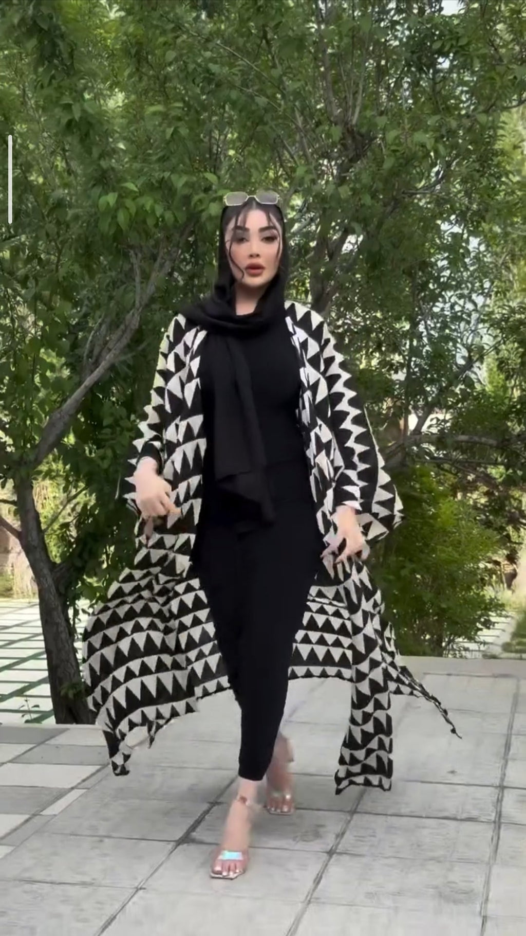 الطقم TO