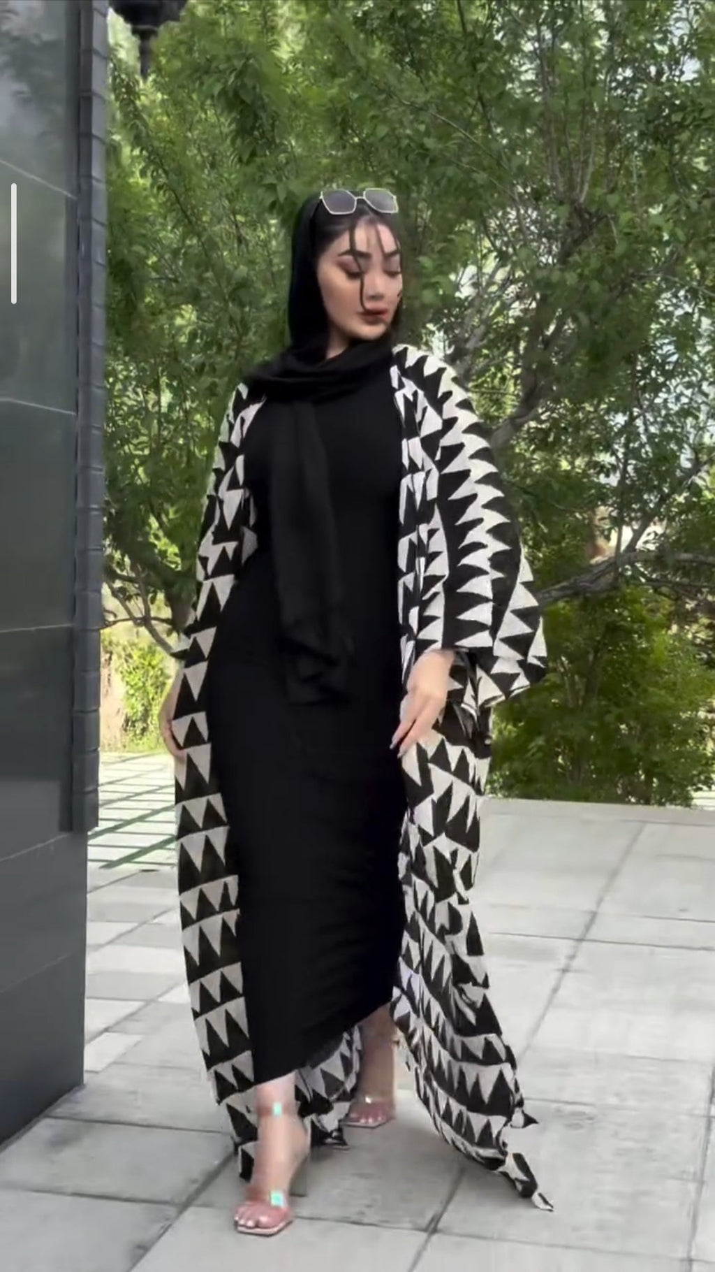 الطقم TO